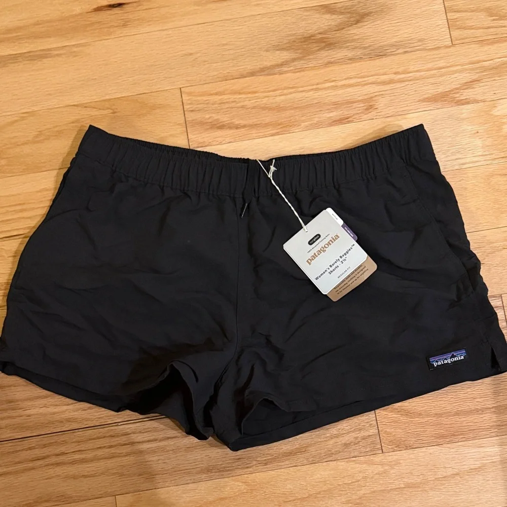Patagonia Women's Athletic Black Shorts - Picture 1 of 8
